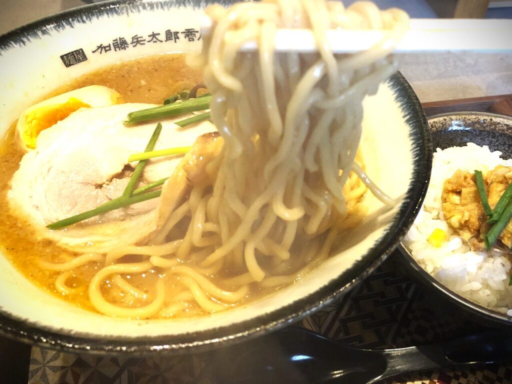 加藤兵太郎商店のラーメン