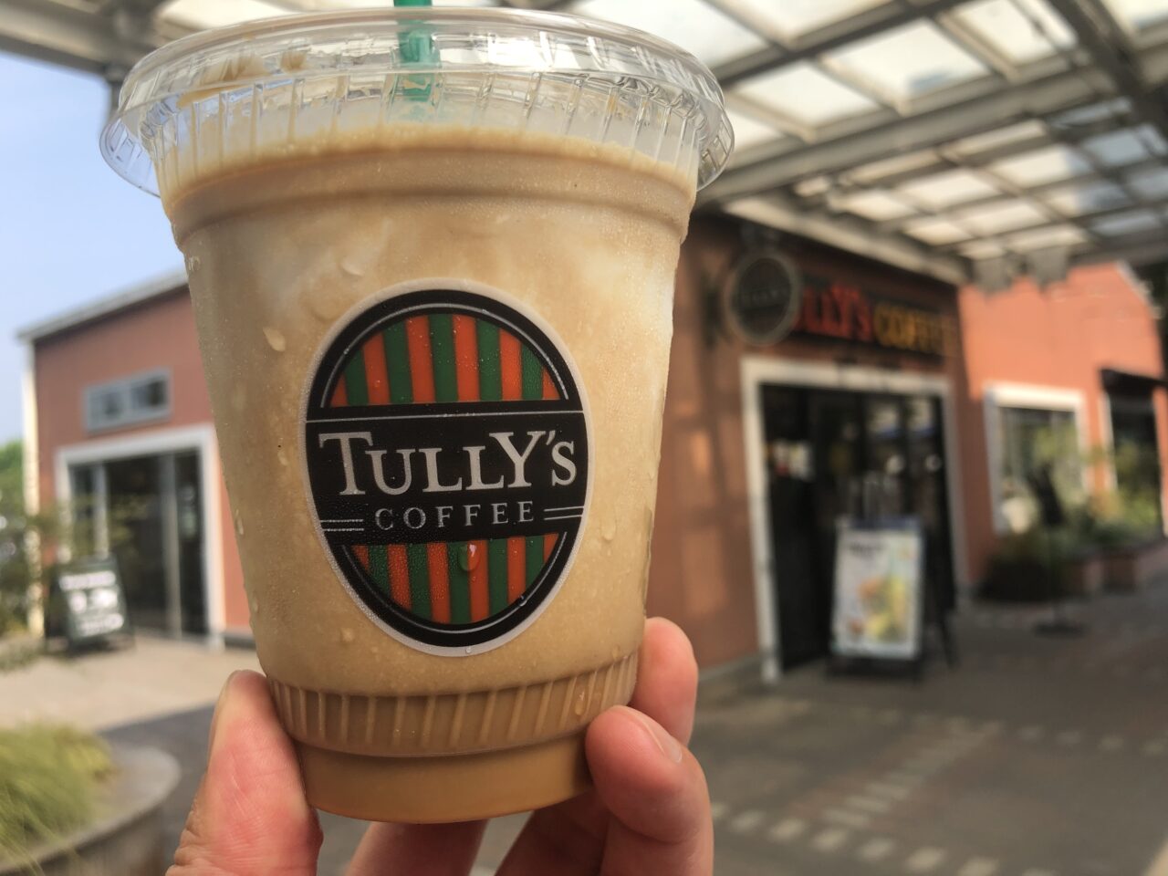 TULLY‘S