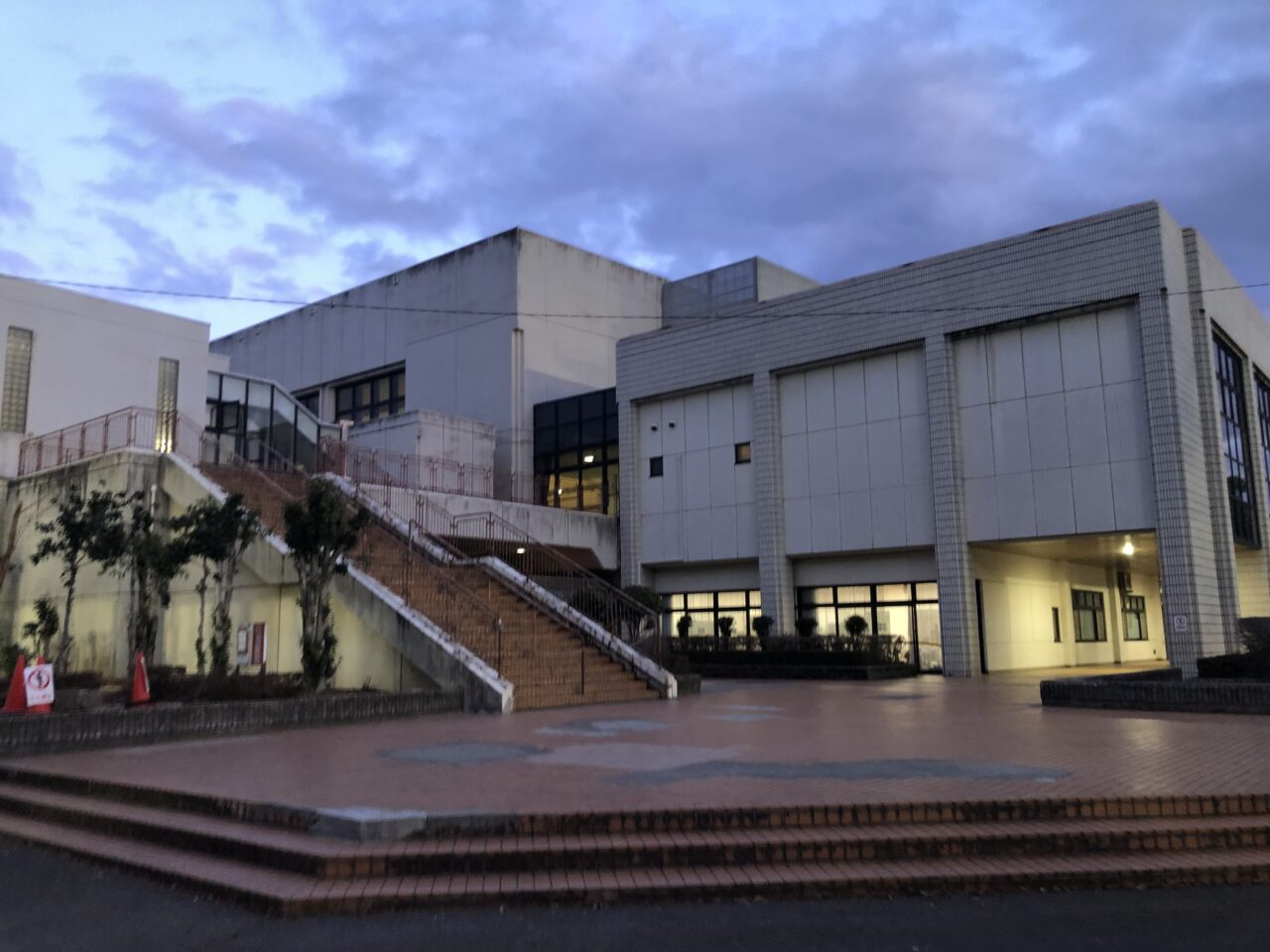 南足柄市体育センター