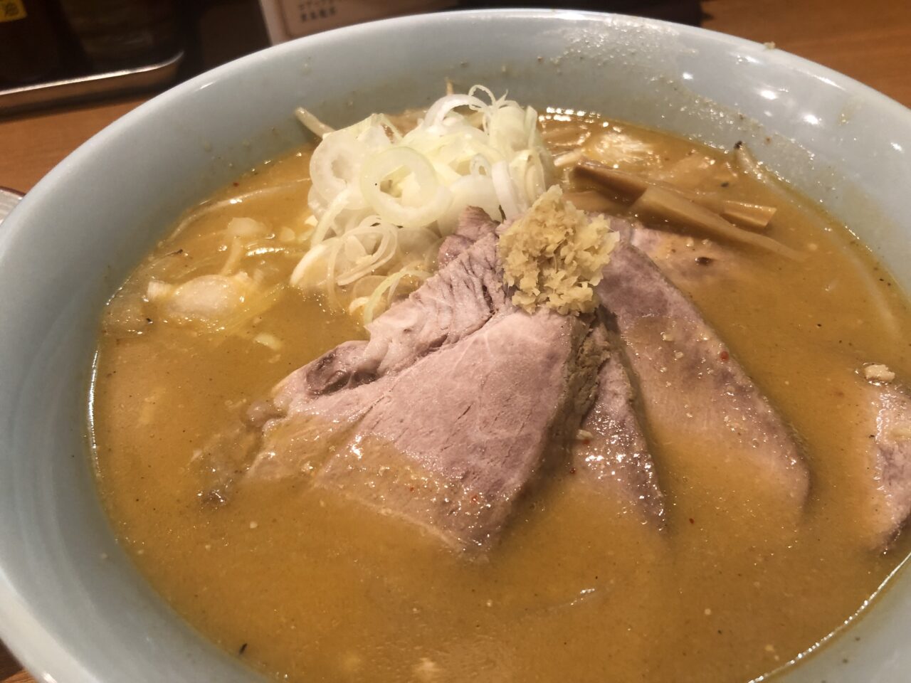 麺屋ひら乃
