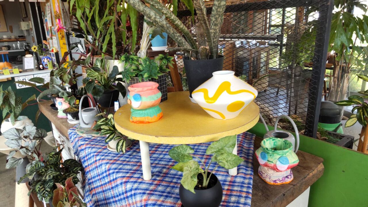 SUNROOM/UTOPIA COFFEE