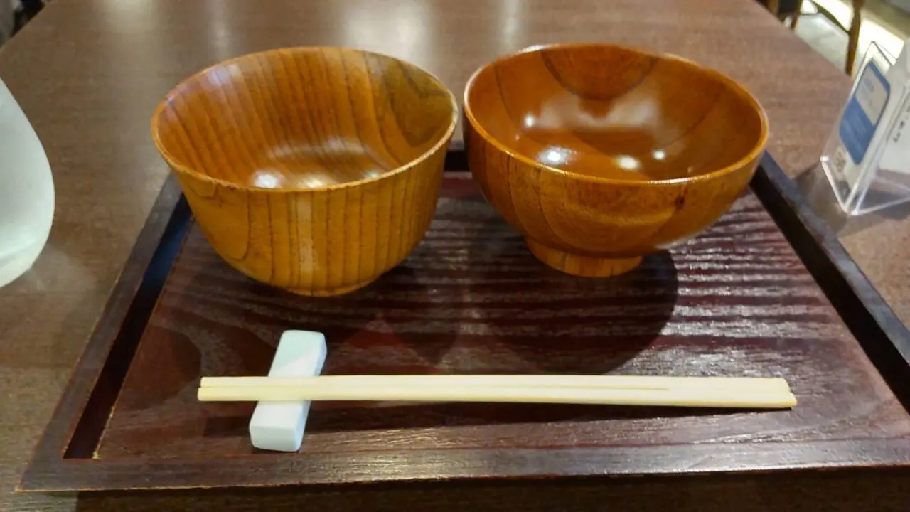 和茶房　はしばみ