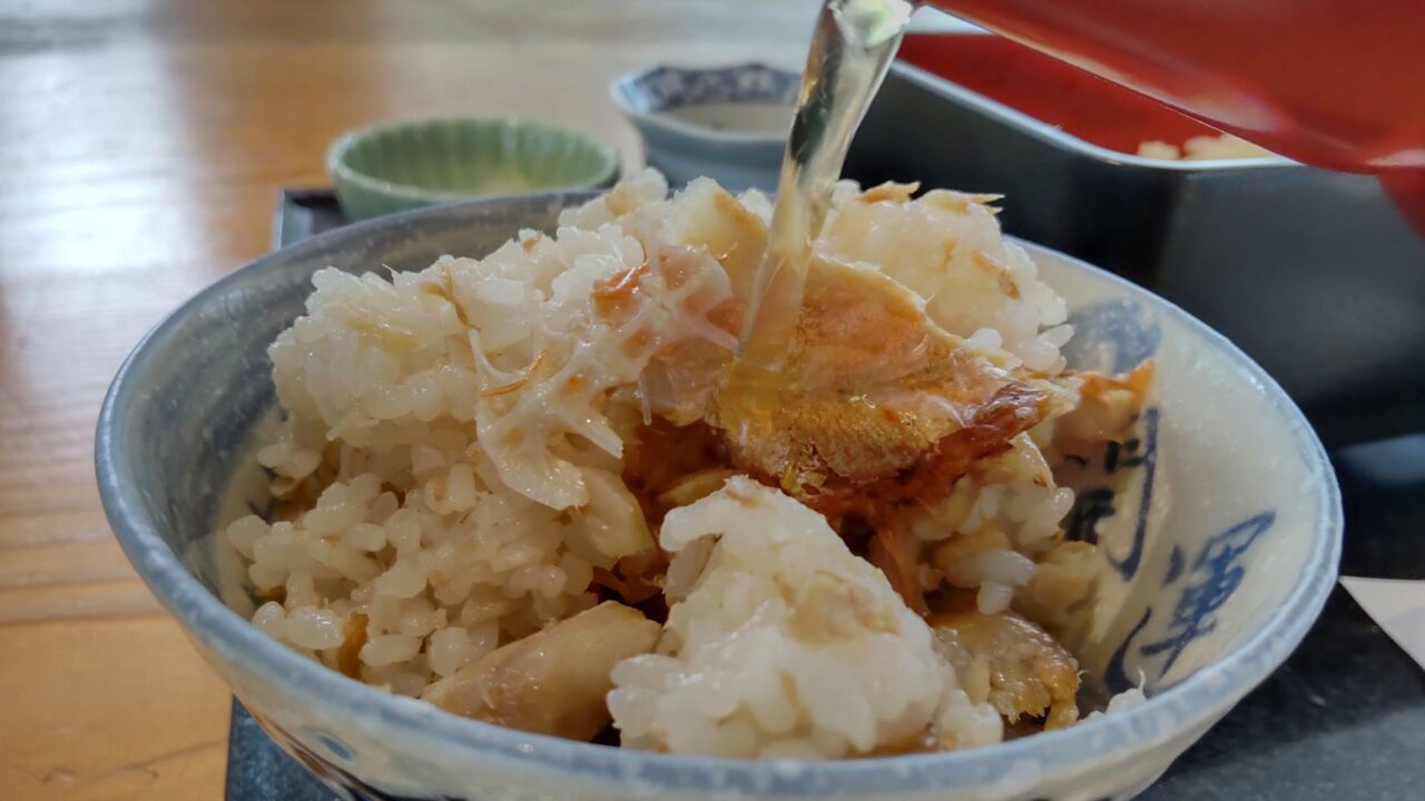 山安食堂