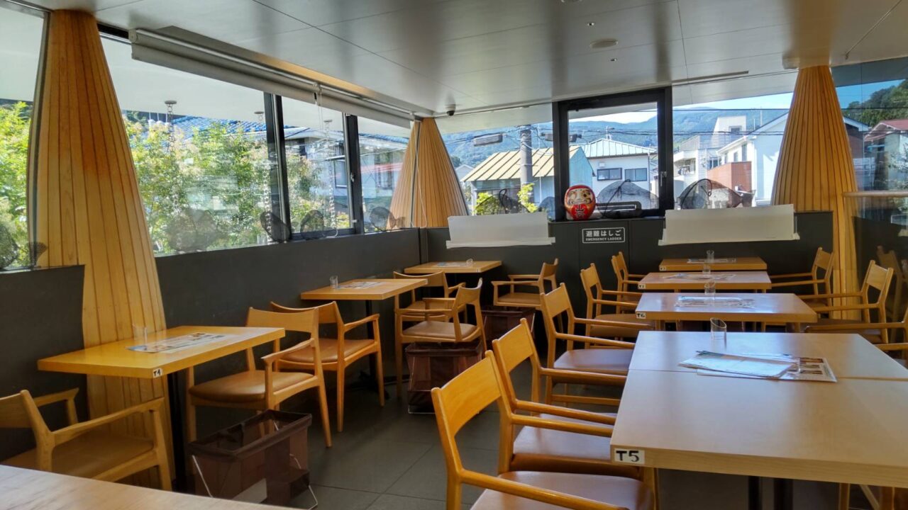 山安食堂